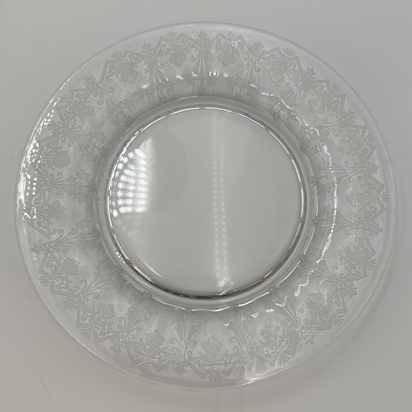 Vesta Clear Luncheon Plate by Glastonbury Lotus- set of 3 - Picture 8 of 16